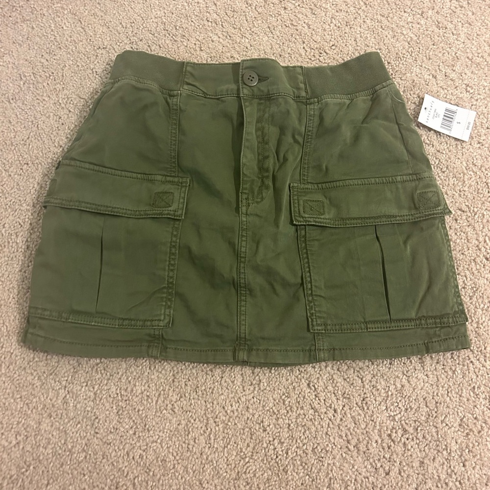 Women’s skirt
